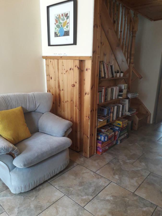 Antig Beag Villa Kilmacthomas Buitenkant foto